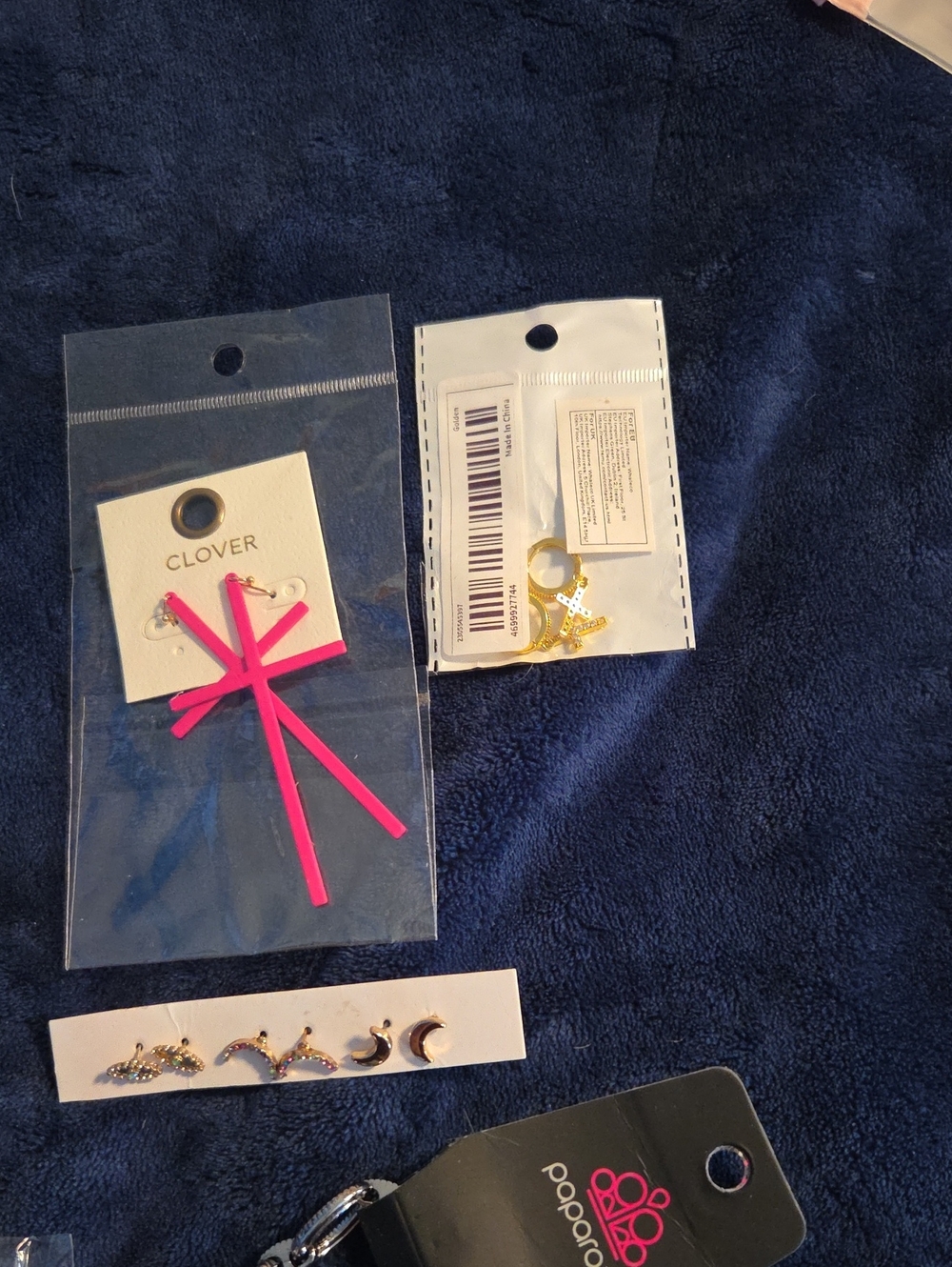Jewelry bundle - Picture 5 of 7
